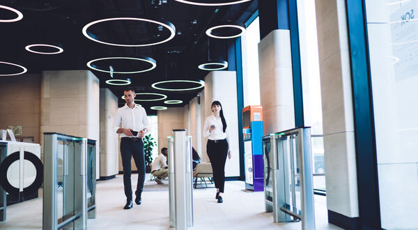 Physical security in smart buildings: enabling a safe and secure return to work