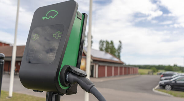 EV companies form partnership