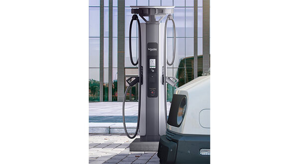 Schneider Electric Brings StarCharge Fast 720 to the UK